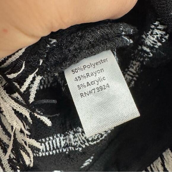 Ming Wang Black White Chunky Knit Sweater Womens M Fringe Preppy Pullover Mock - Picture 6 of 10